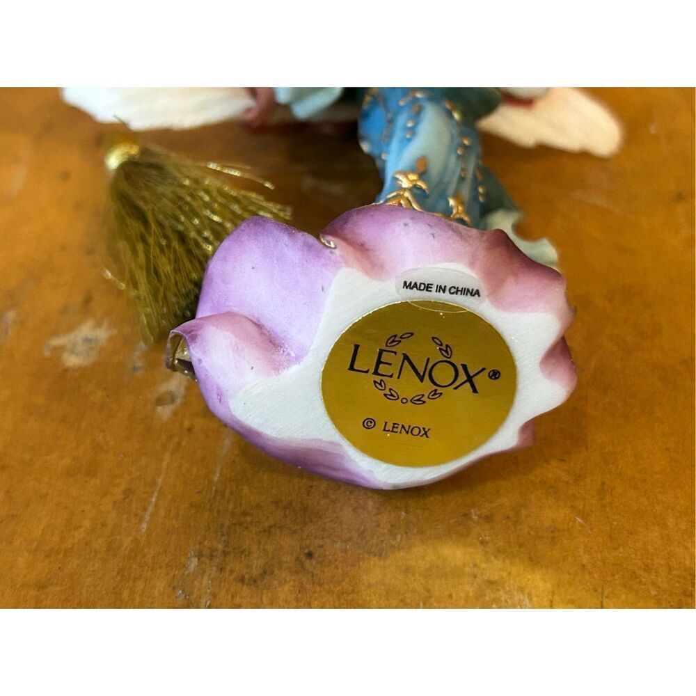 Lenox Angel of Glory Holding Harp Ornament Christmas,  resin (8547) - Picture 6 of 6